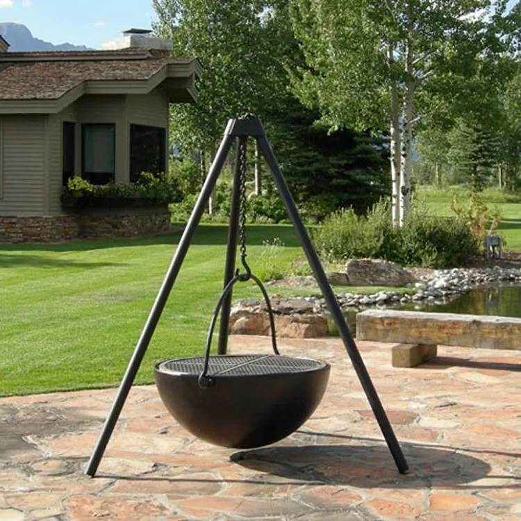 Perapian Dengan Pemanggang BBQ