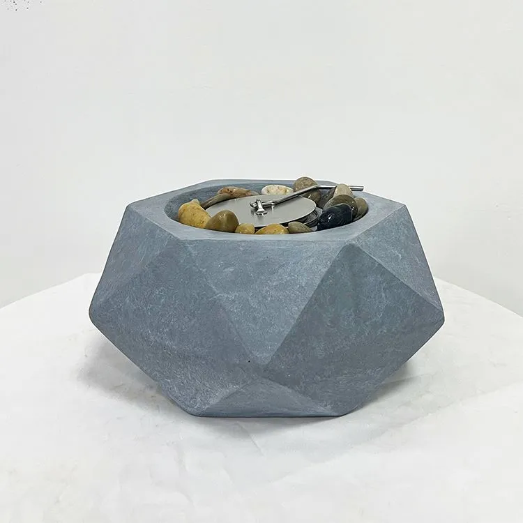 Lubang Mangkuk Api di Atas Meja